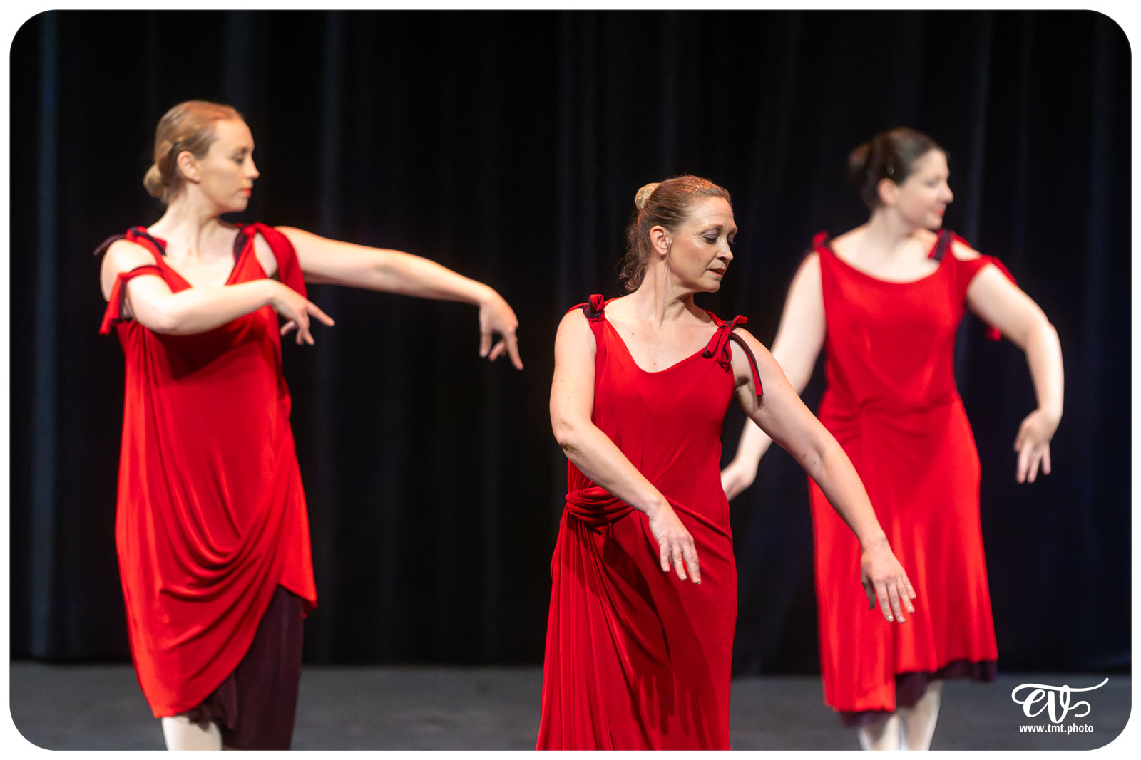 ECOLE DE DANSE CÉCILE ADAMOW